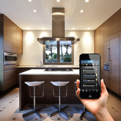 Bezprzewodowe sterowanie oświetleniem na pilota, umożliwia Ci on sterowanie światłem z telefonu przez wifi – Senso Smart Home